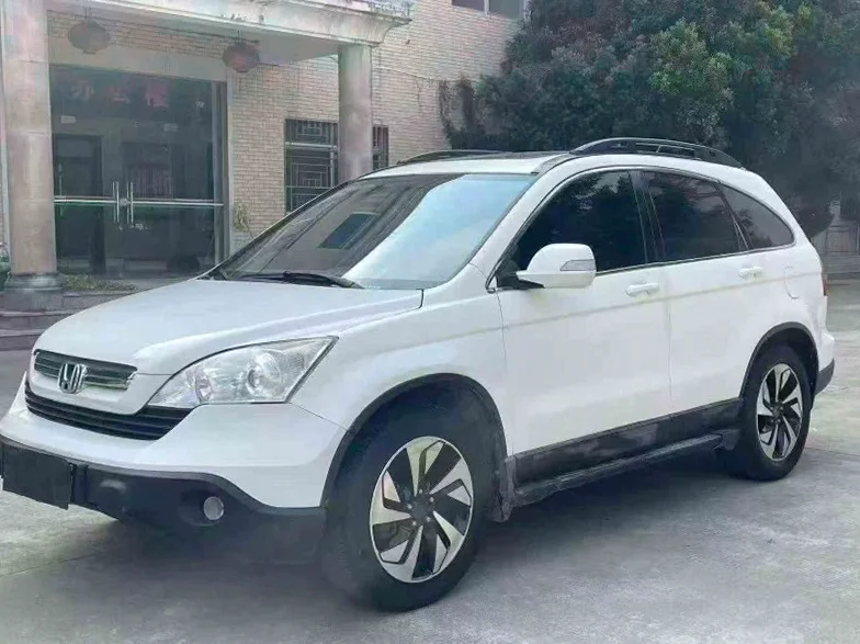 本田CRV 正面外观二