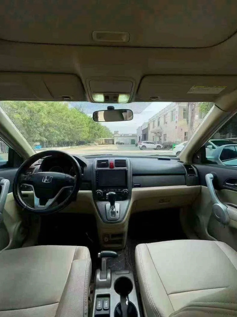 本田CRV 后面外观三