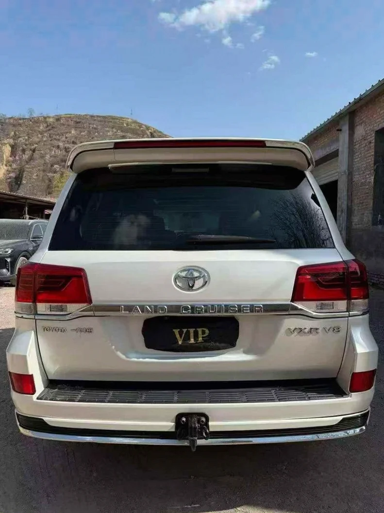 丰田兰德酷路泽 驾驶室