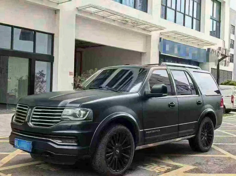 林肯领航员 正面外观二