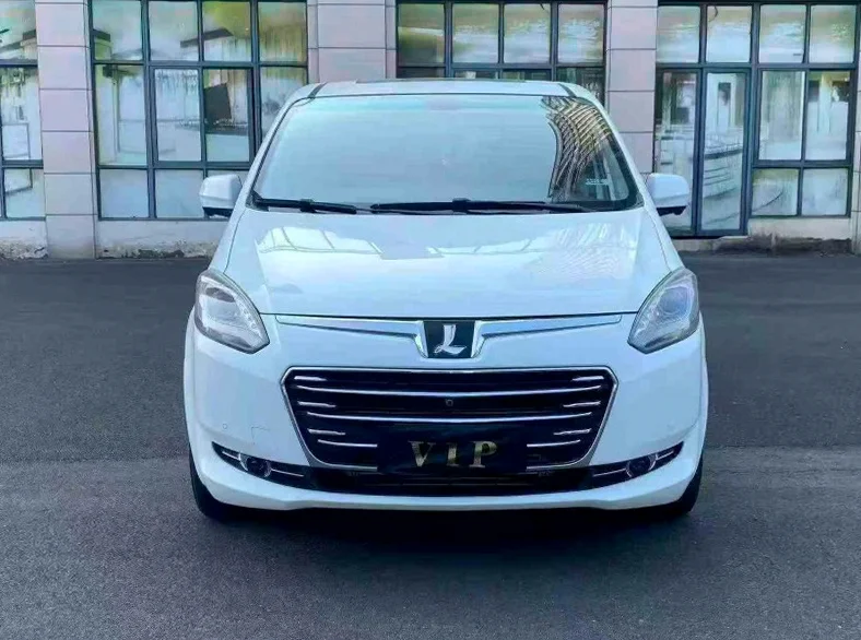 16年纳智捷大7 MPV