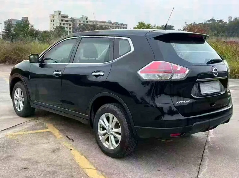 日产奇骏 内饰前排