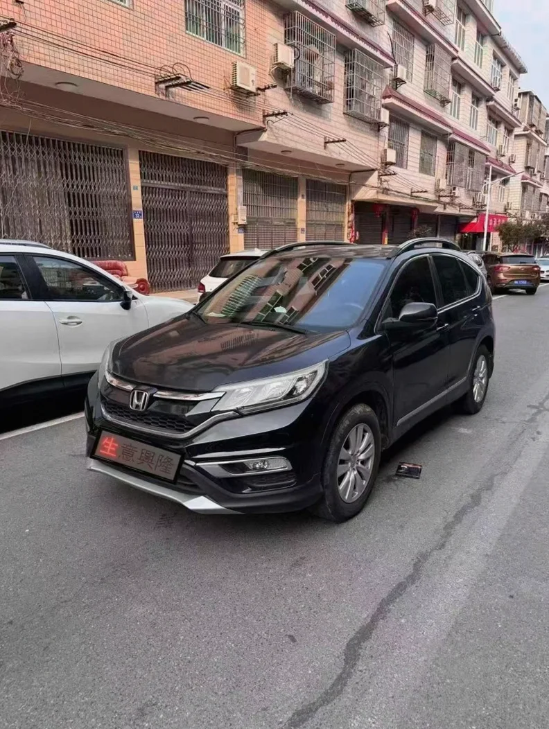 本田CRV 正面外观二