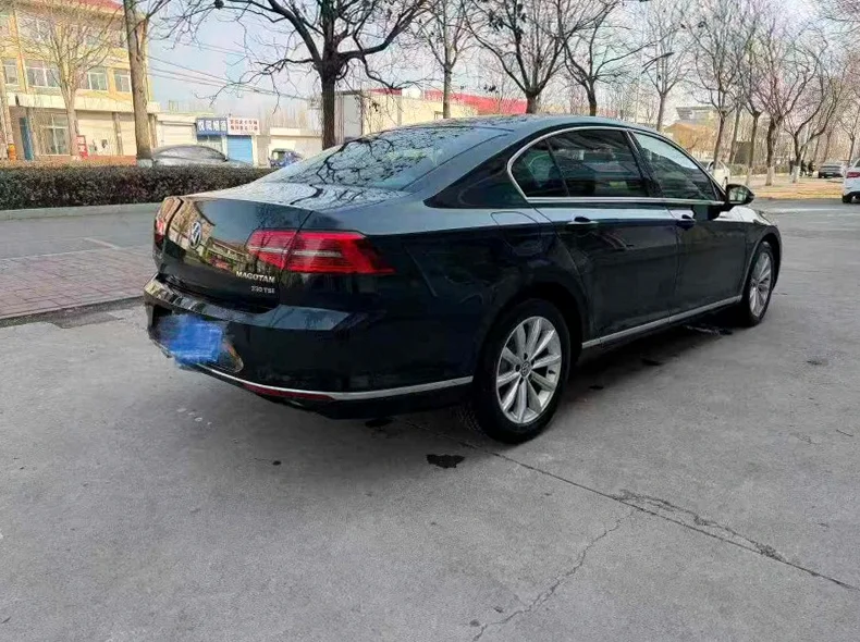 大众迈腾 内饰前排