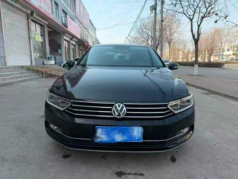 17年大众迈腾1.8T330