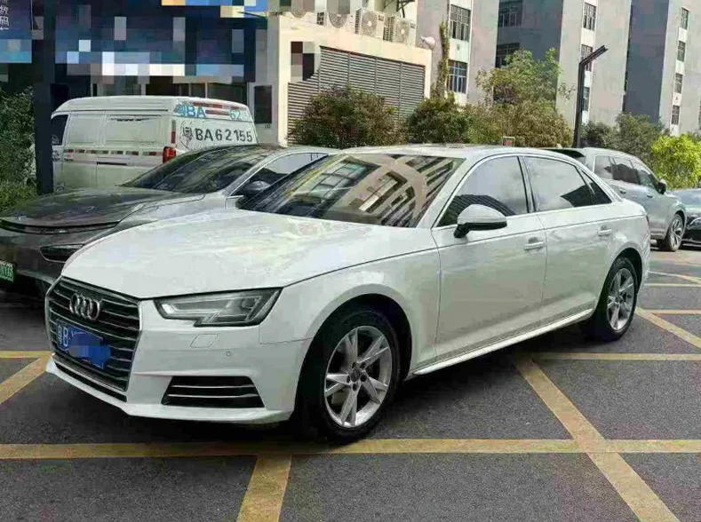 奥迪A4L 正面外观三