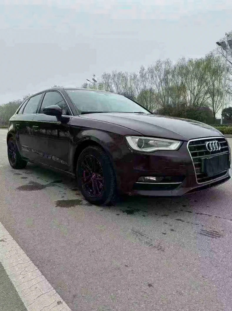 奥迪A3 正面外观二