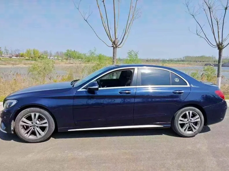 奔驰C 正面外观三