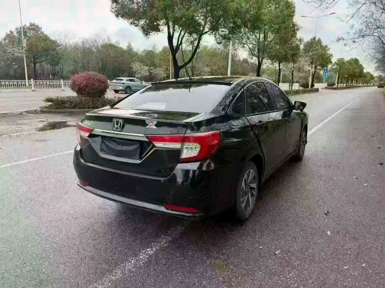 本田凌派 内饰后排