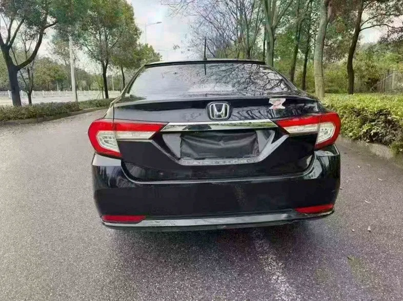 本田凌派 驾驶室