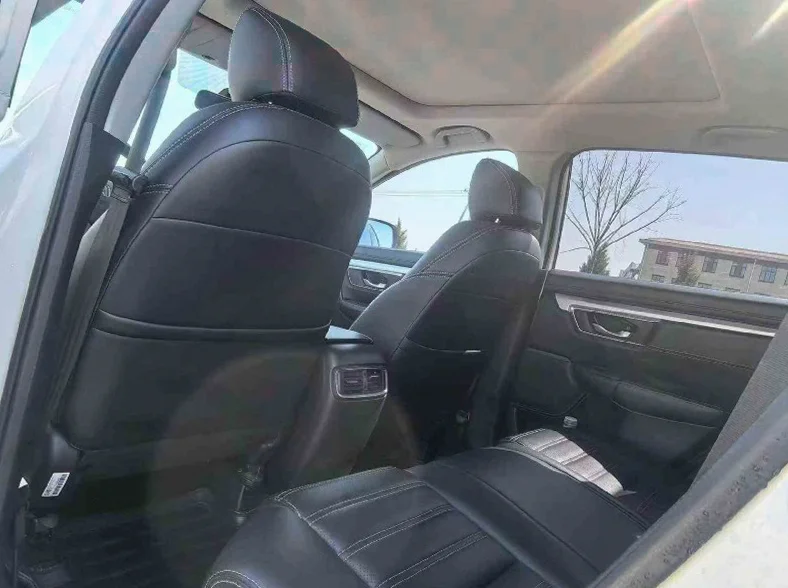 本田CRV 后面外观二