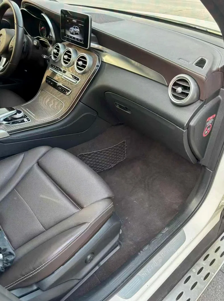 奔驰GLC 后面外观二