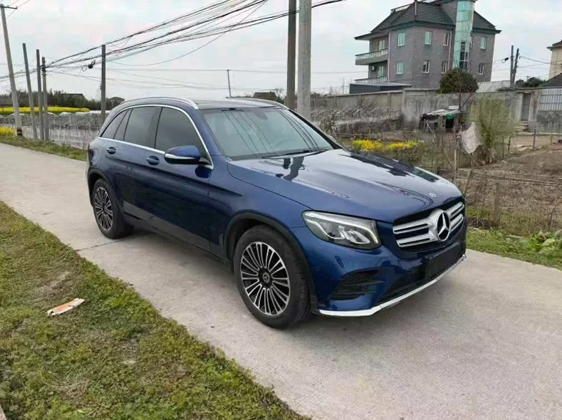 奔驰GLC 正面外观二