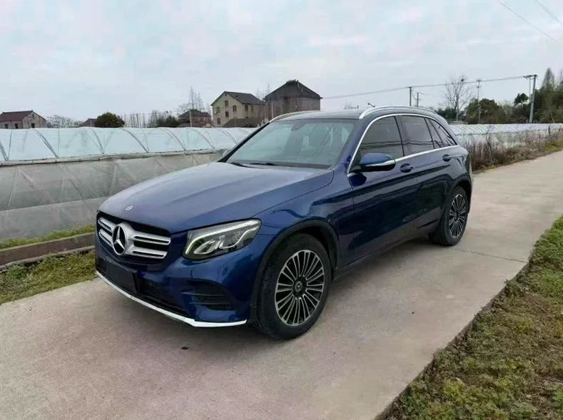 奔驰GLC 正面外观三