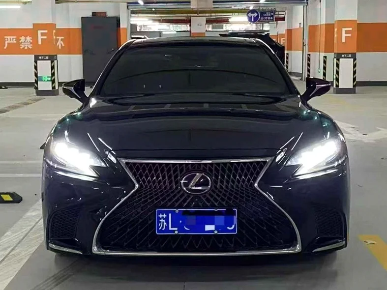 18年雷克萨斯LS500
