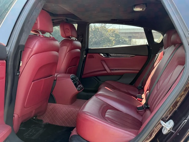 玛莎拉蒂总裁 内饰前排