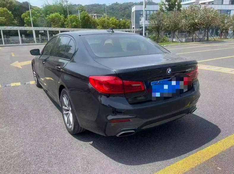 宝马5系 内饰前排