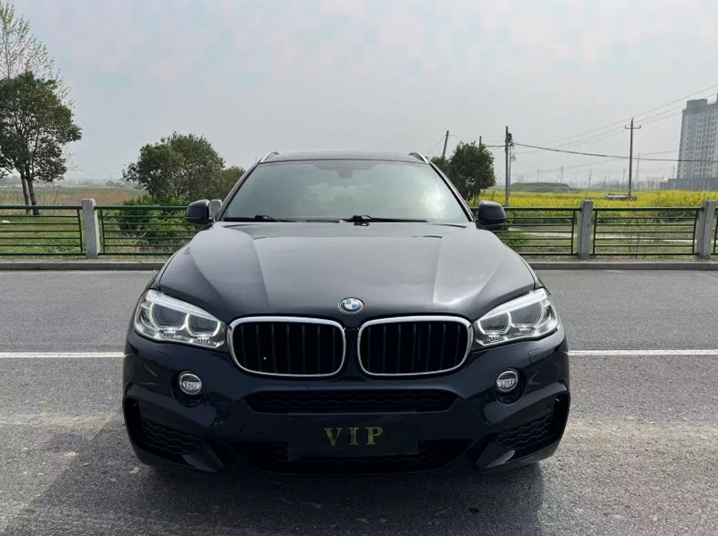 19年宝马X6 2.0T高配