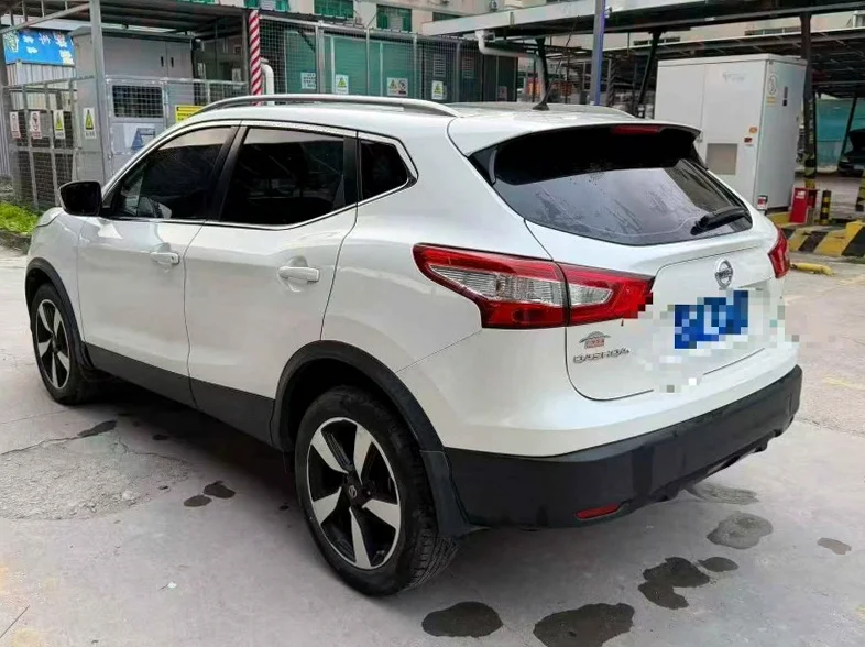 日产逍客 内饰前排