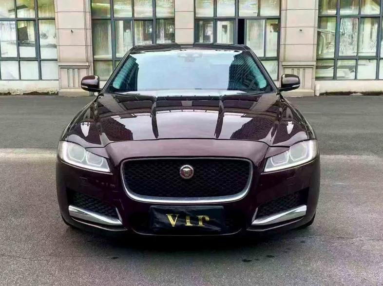 19年捷豹XFL 2.0T四驱尊享版