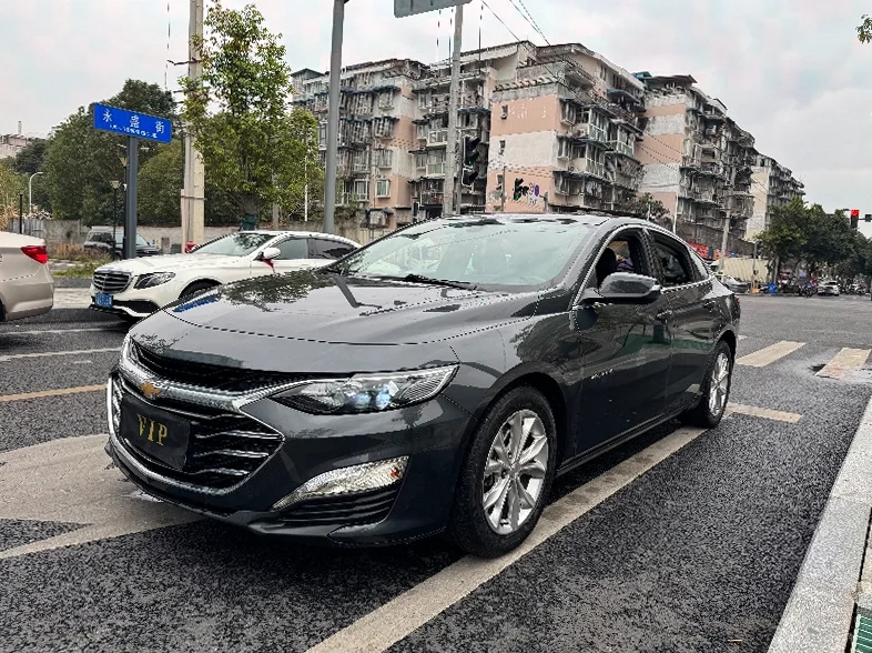 雪佛兰迈锐宝 正面外观三