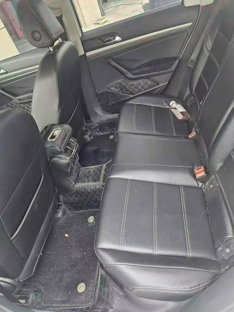 大众朗逸 后面外观一