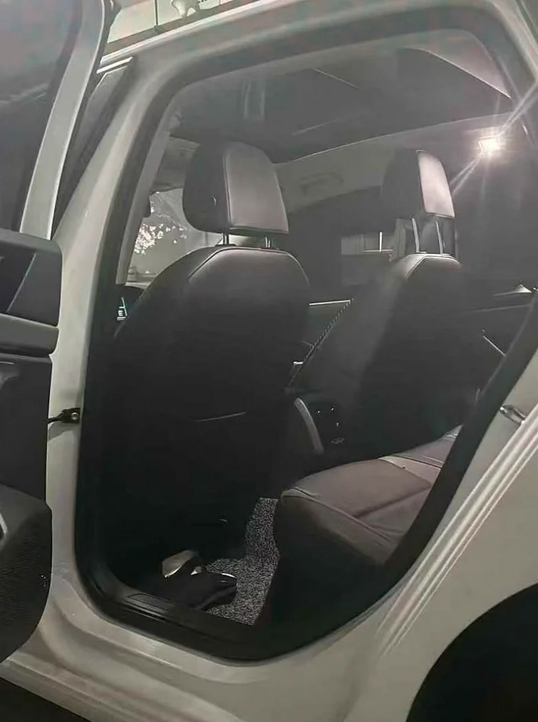 大众速腾 后面外观一