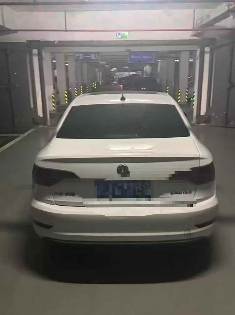 大众速腾 驾驶室