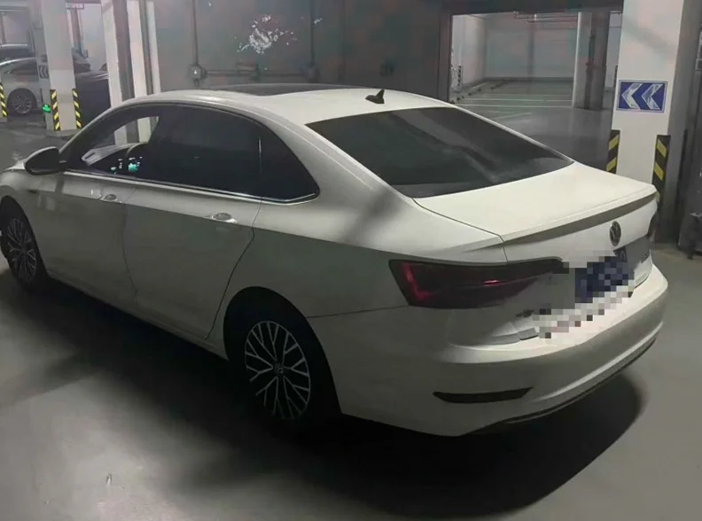 大众速腾 内饰后排