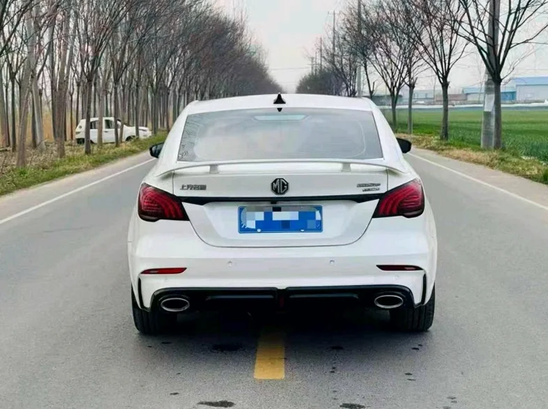 名爵6 内饰前排