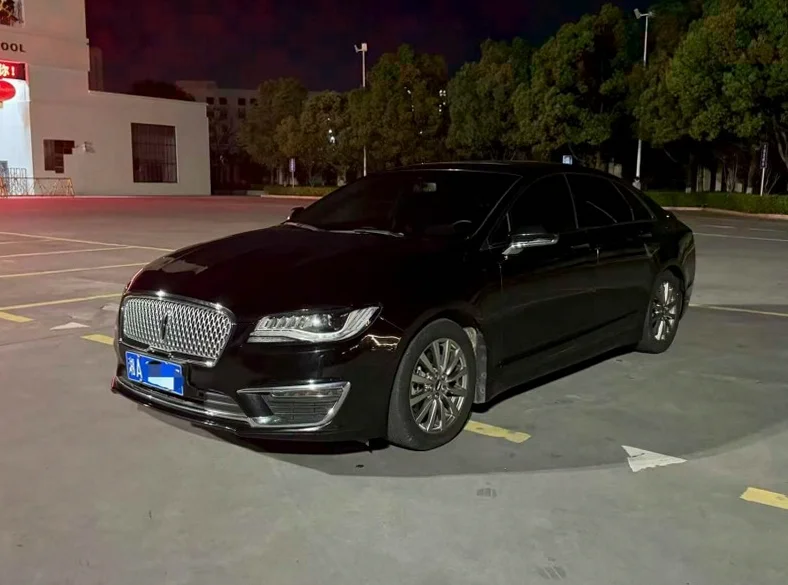 林肯MKZ 正面外观三