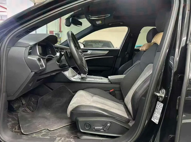 奥迪A6L 后面外观二