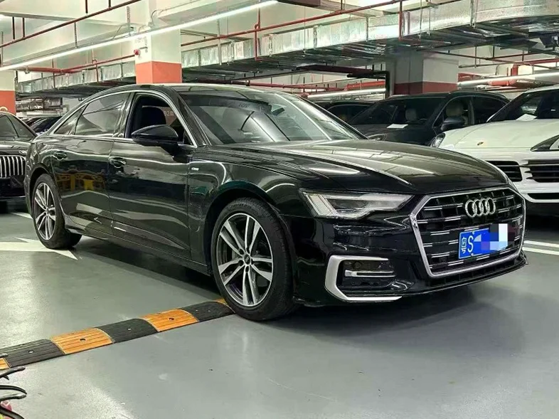 奥迪A6L 正面外观二