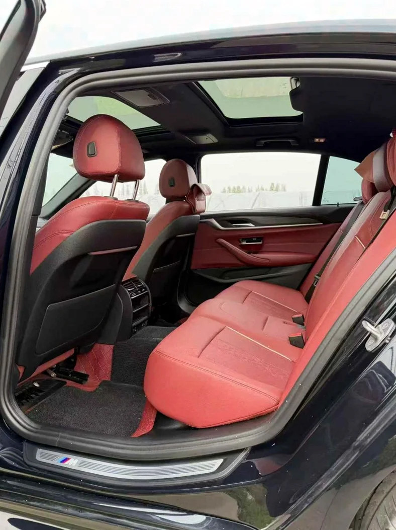 宝马5系 后面外观三