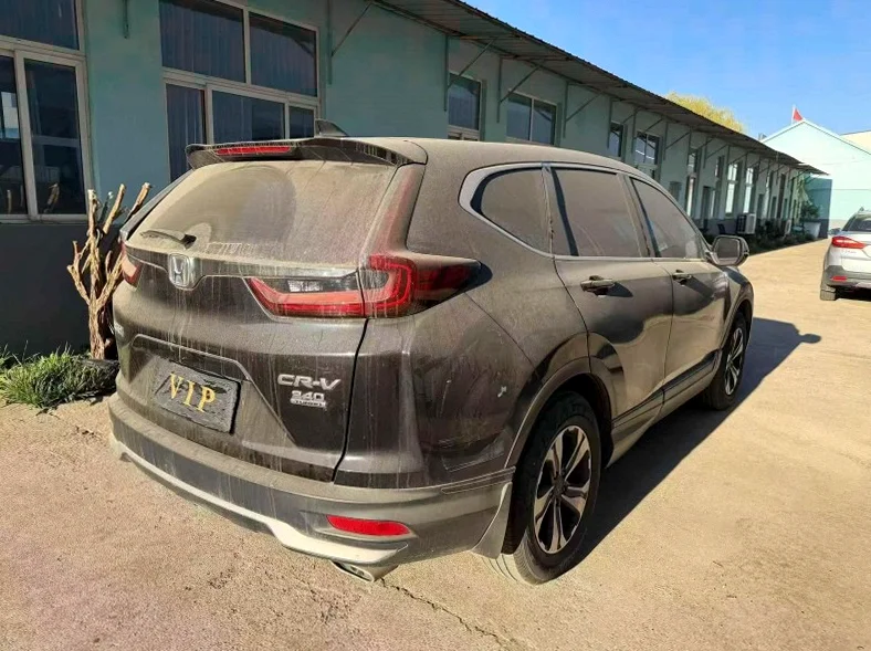 本田CRV 后面外观一