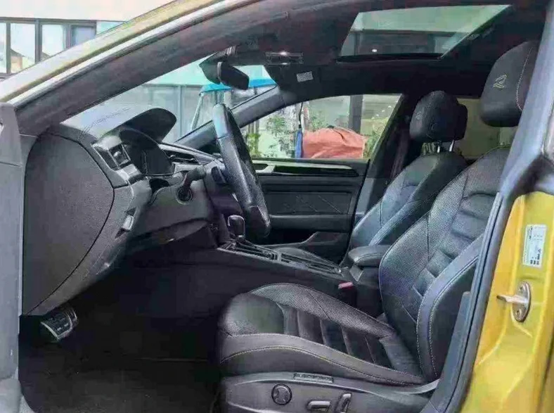 大众CC 后面外观二