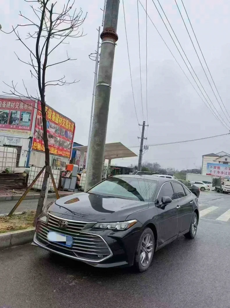 丰田亚洲龙 正面外观二