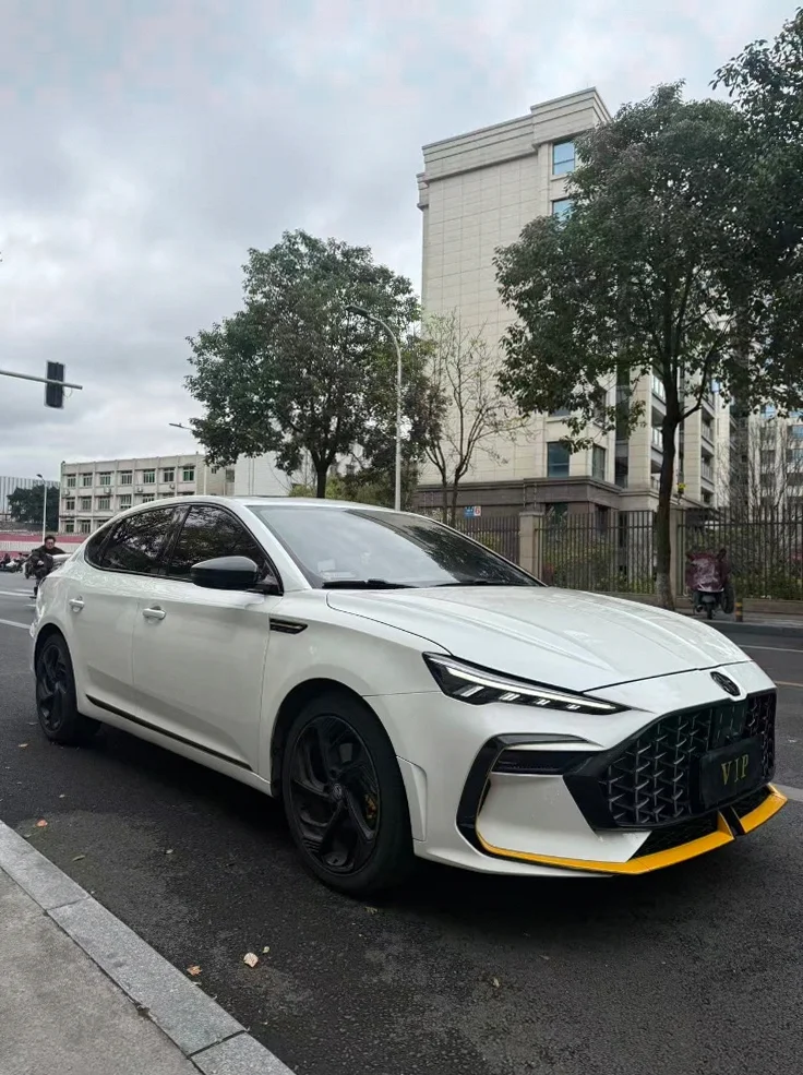 名爵6 正面外观二