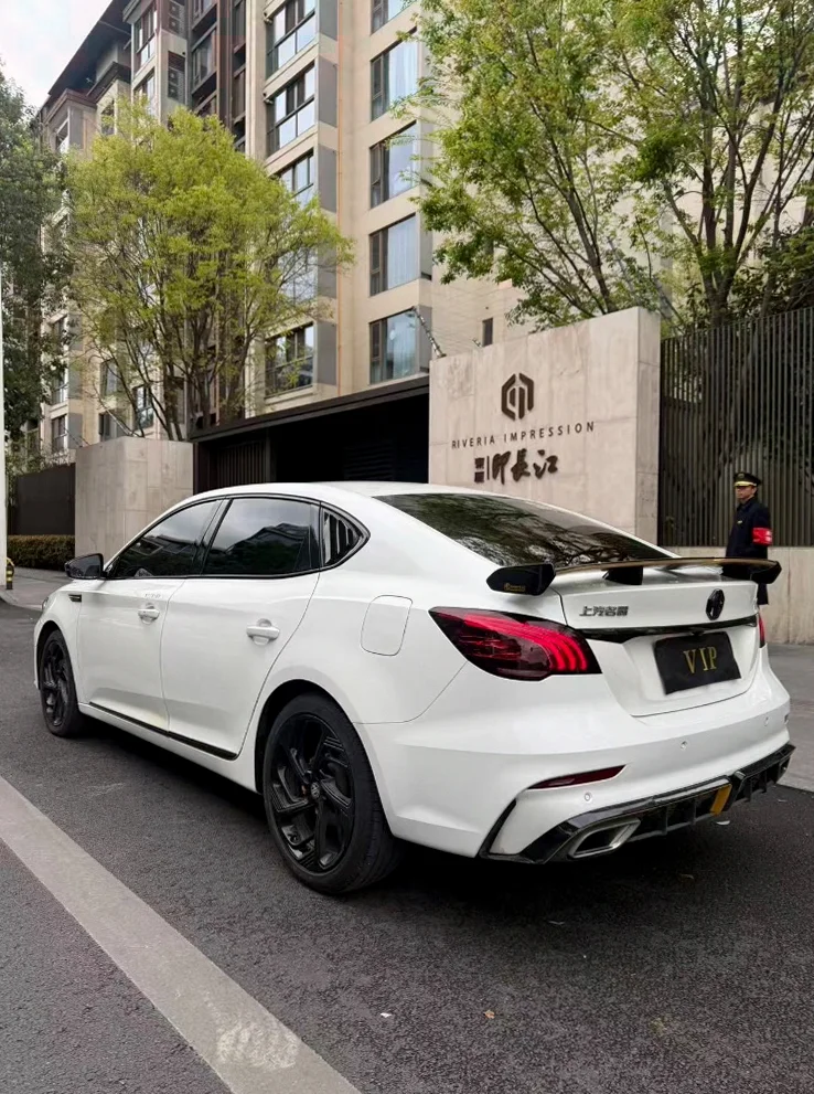 名爵6 后面外观一