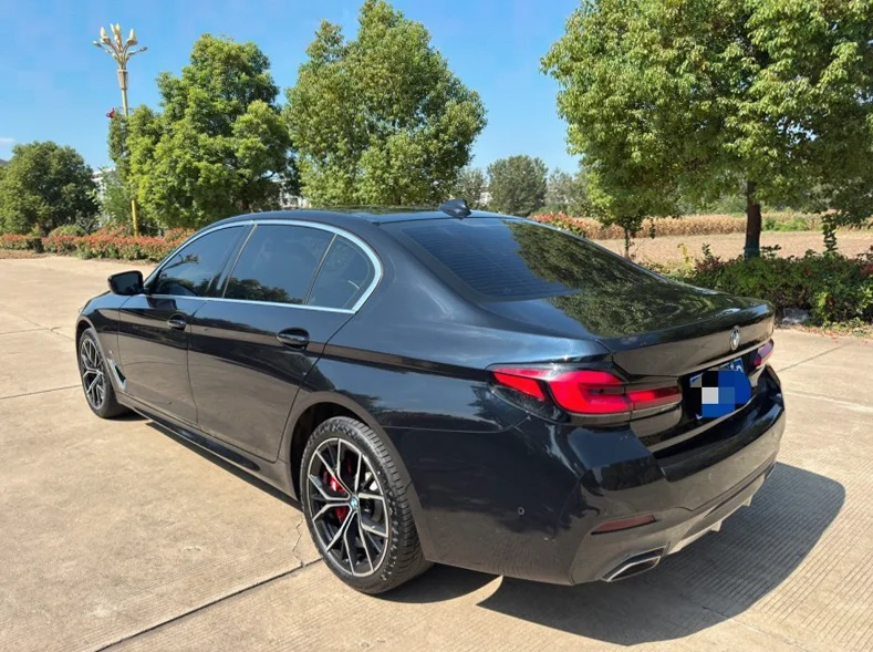 宝马5系 内饰后排