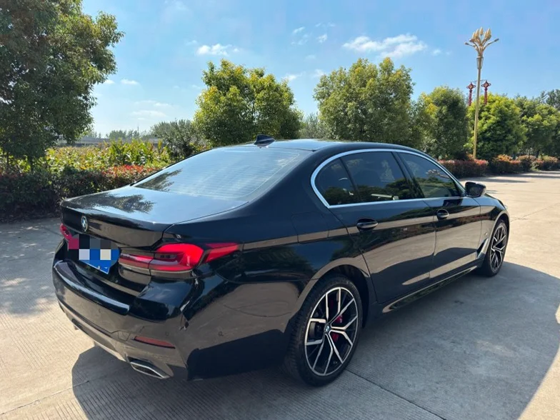 宝马5系 驾驶室