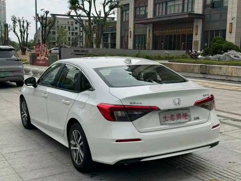 本田思域 后面外观三