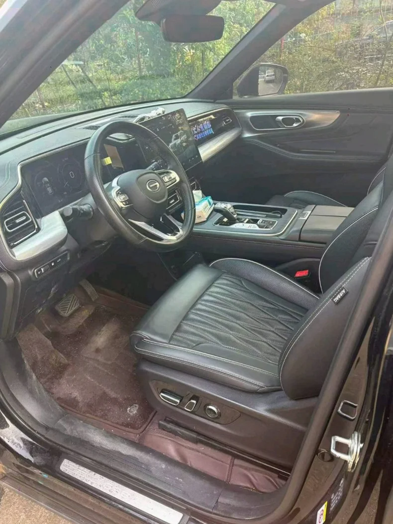 传祺GS8 后面外观一