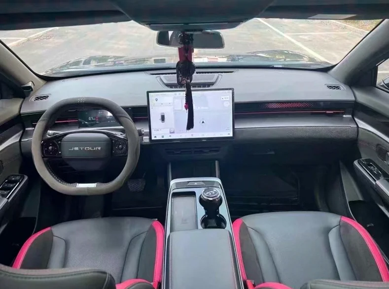 奇瑞捷途 内饰后排