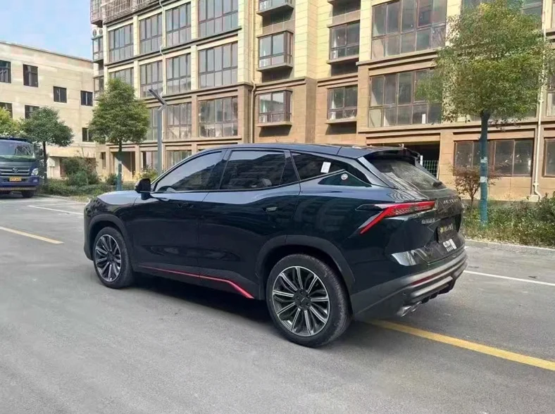 奇瑞捷途 内饰前排