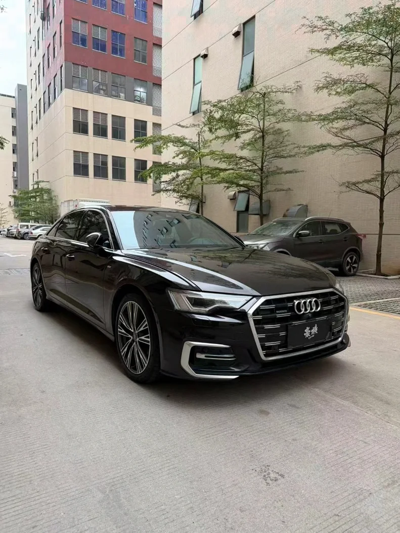 奥迪A6L 正面外观二