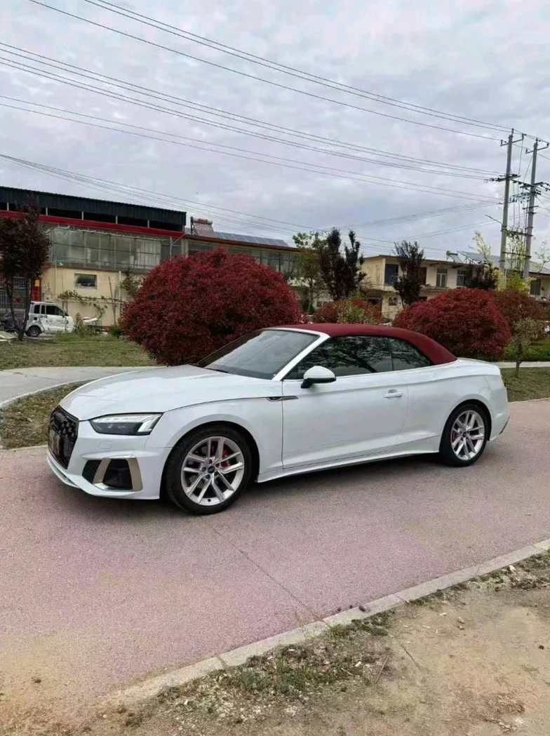 奥迪A5 正面外观二