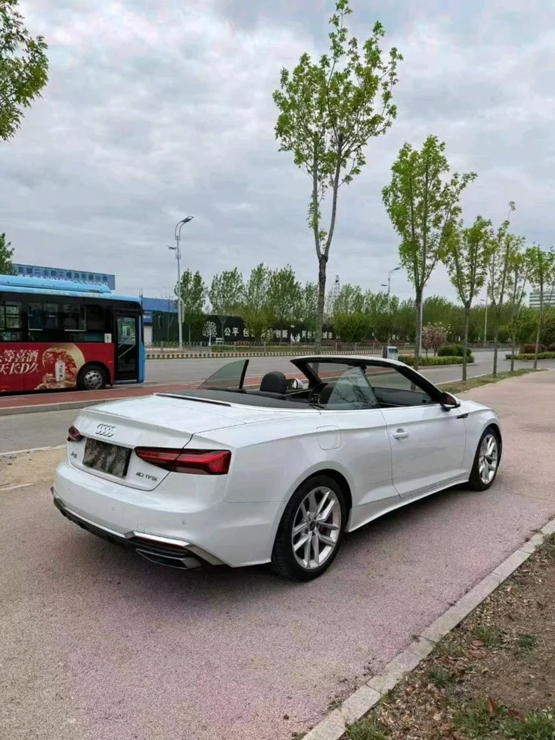 奥迪A5 后面外观二