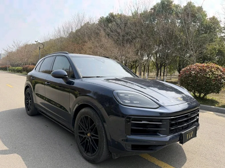 保时捷卡宴 后面外观三