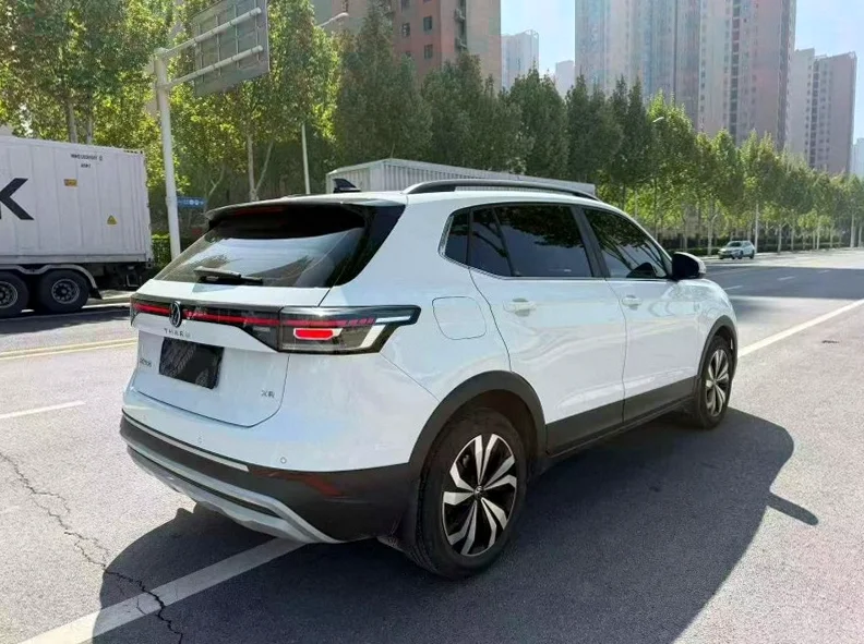 大众途岳 内饰后排